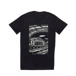 Union Station // Train Travel Downtown Denver Colorado Black and White City Photography T Shirt | City Scape Photo, Building Buildings, Colorad Train Track, Union Station Denver, Skyline Line Art, Travel Architecture, Old In The Of Map, Photography Graphic, Boulder Springs Sky, Living Bed Bath Room 