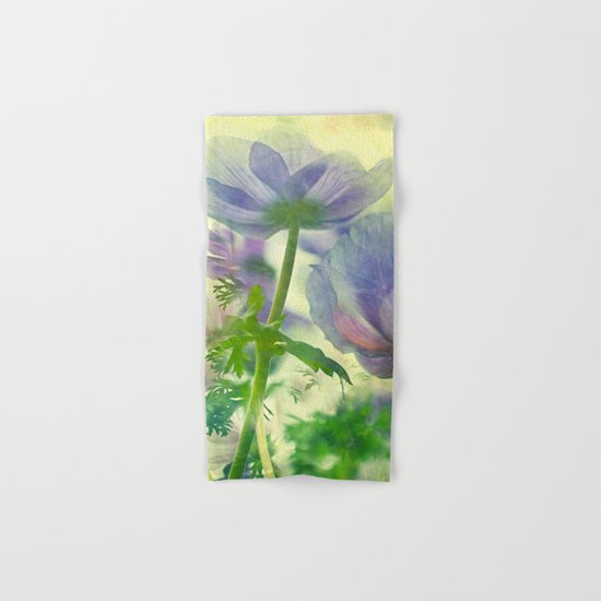 Hypnotic Hand & Bath Towel