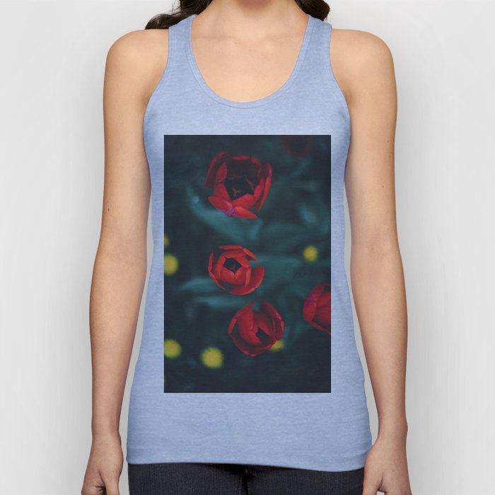 Red roses yellow Tank Top