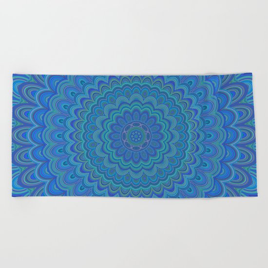 Blue flower mandala Beach Towel