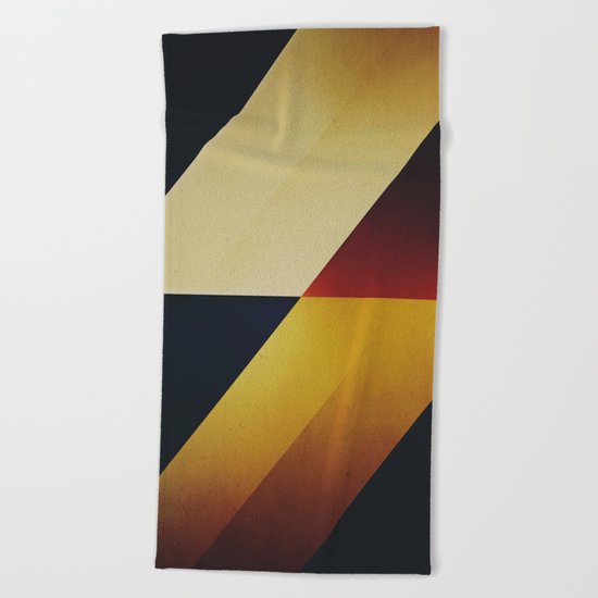ryynsygnya Beach Towel
