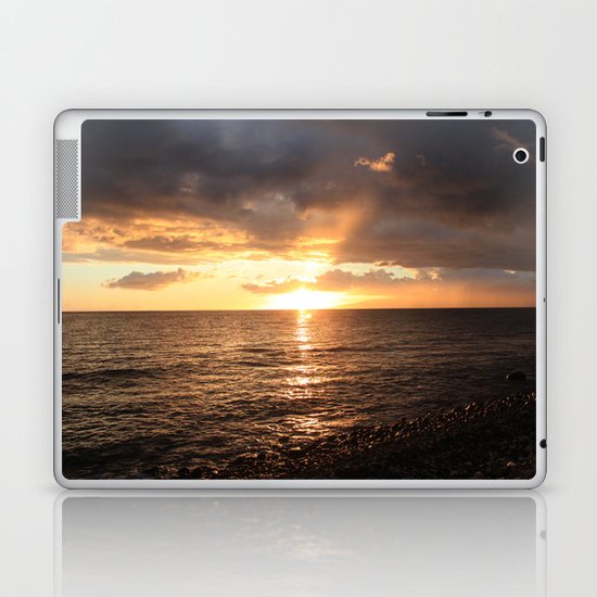 Good night sun! Laptop & iPad Skin