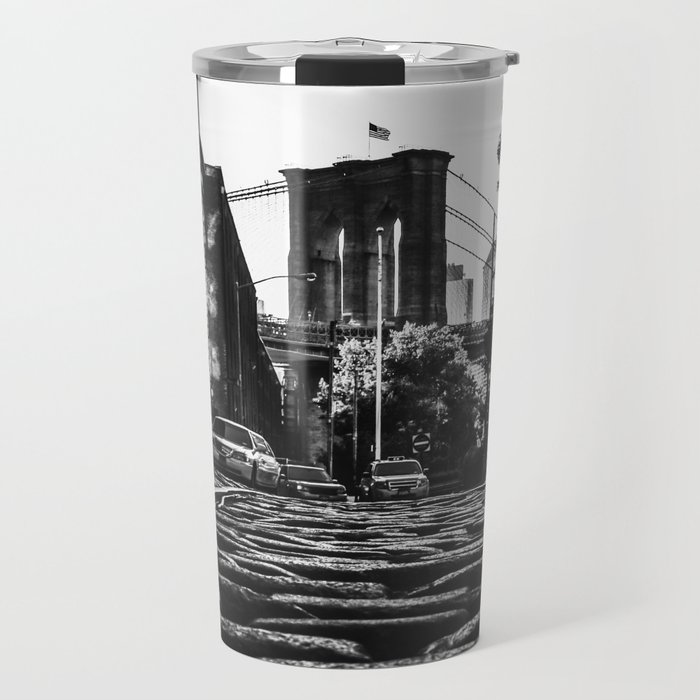 Brooklyn Bridge and Manhattan skyline in New York City black and white Travel Mug