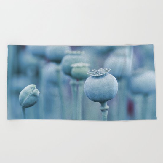 Poppy capsules blue style Beach Towel