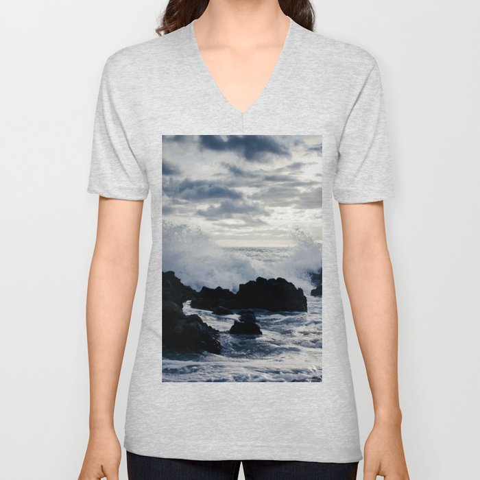 Aloha Paako Beach Beauty V Neck T Shirt