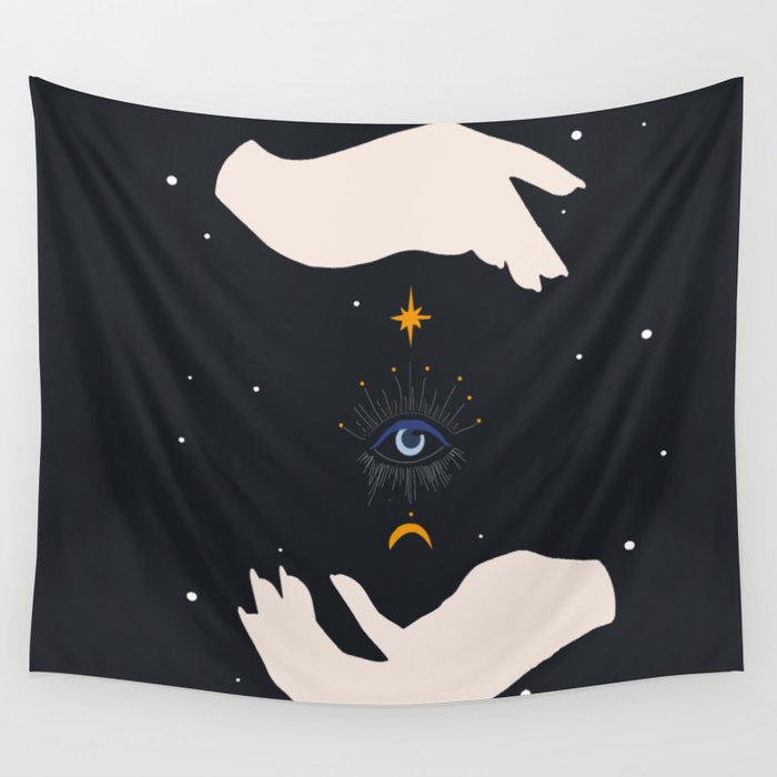 Seeing hands mystic Wall Tapestry