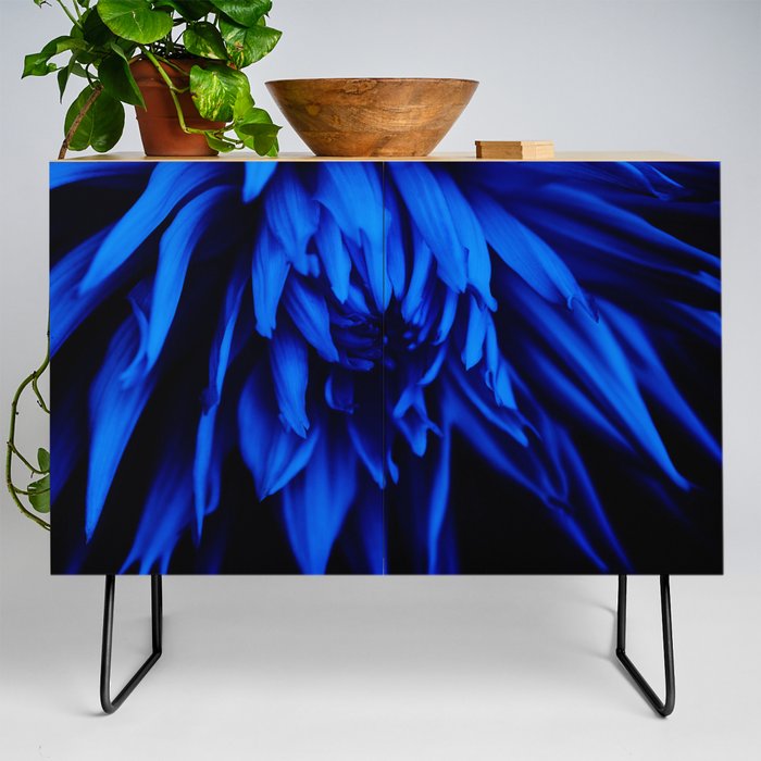 Royal Blue Dalia Kennemerland Credenza