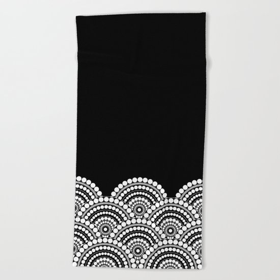 BLACK AND WHITE (abstract pattern) Beach Towel
