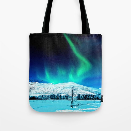 Aurora BorealiS Tote Bag