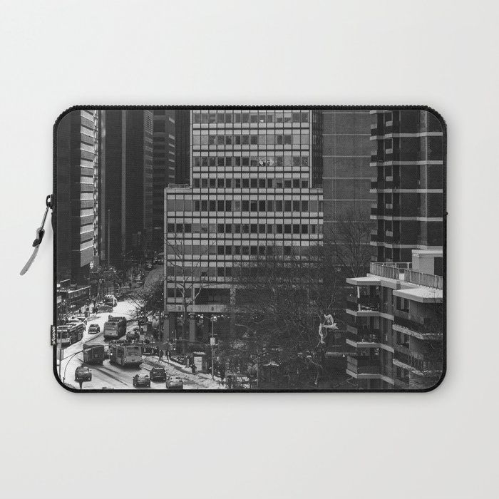New York City | Black and White Street Views | Travel Photography Laptop Sleeve