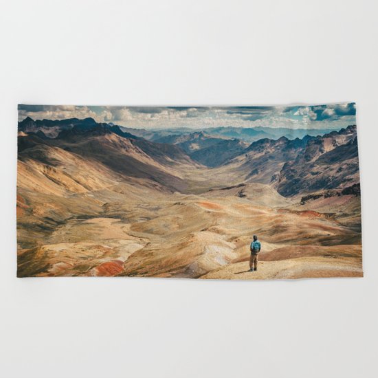Man front of the mountain Beach Towel