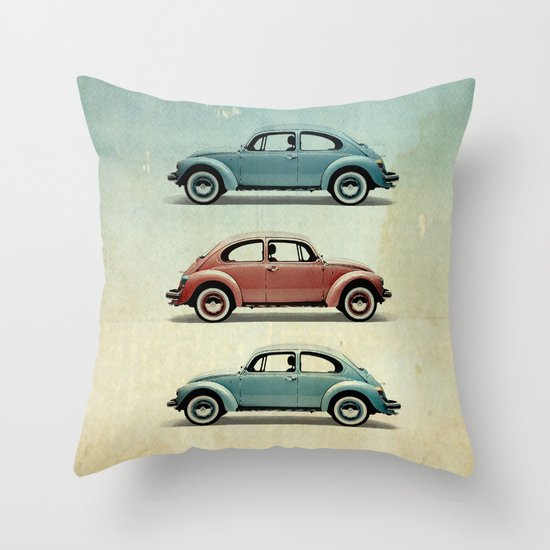 a good red 02 Throw Pillow