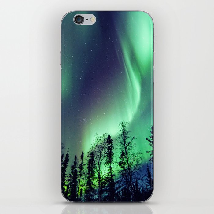 Northern Lights in Yellowknife iPhone Skin