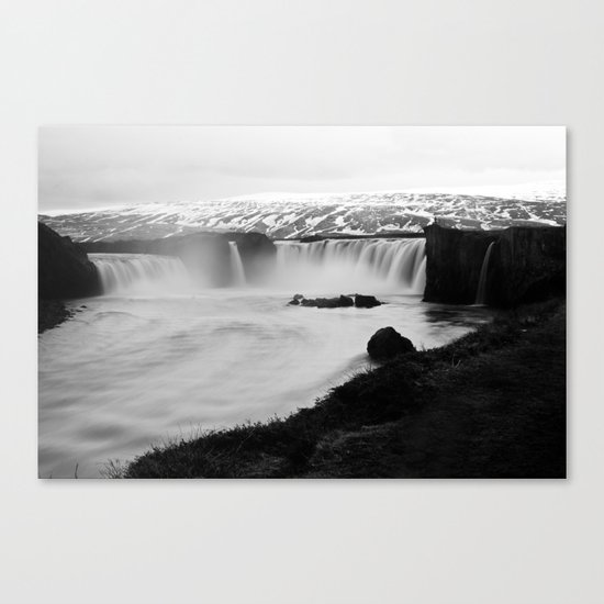 Falling dreams Canvas Print