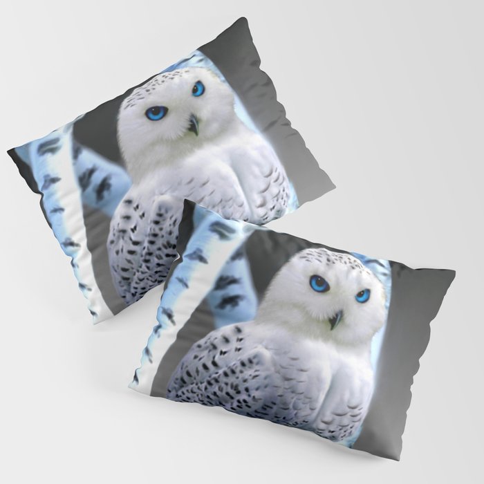 Blue-eyed Snow Owl Pillow Sham