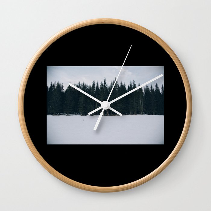 Snow Blind for Hunter - Hunting Wall Clock