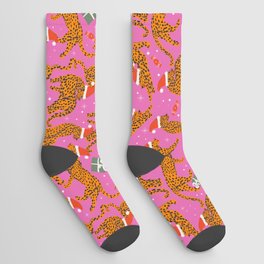 Fashionable cats with Christmas hats and gifts in fuchsia pink background  Socks | Abstract, Red Lips, Leopard, Gift, Cat, Tiger, Pattern, Christmas, Animal, Painting 