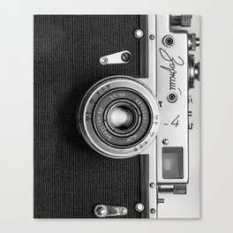 Retro camera for photography lovers Canvas Print