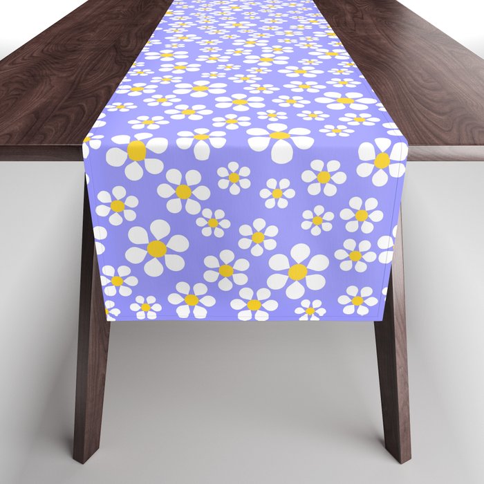 Periwinkle Collection - Dizzy Daisies Table Runner