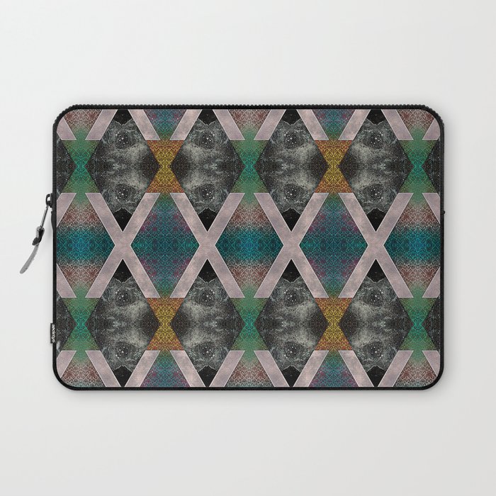 Trippin' on a mountain and falling into space Laptop Sleeve