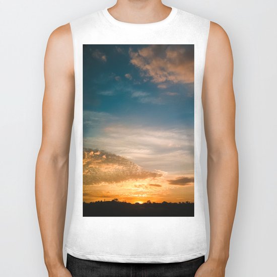 Where the sun rises Biker Tank