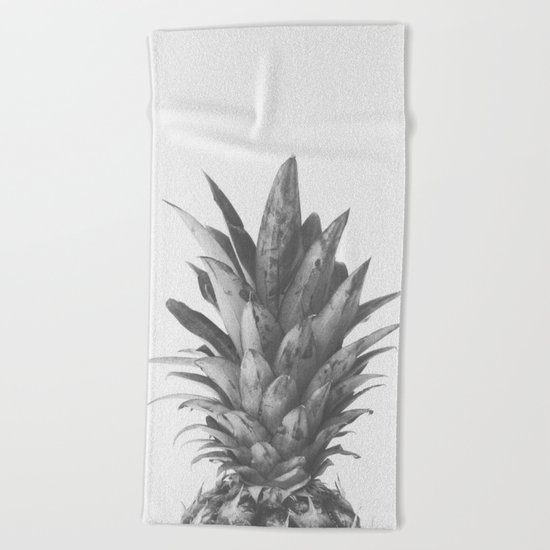 Pineapple Top II Beach Towel