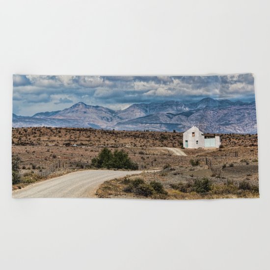 DESERT SOLITUDE Beach Towel