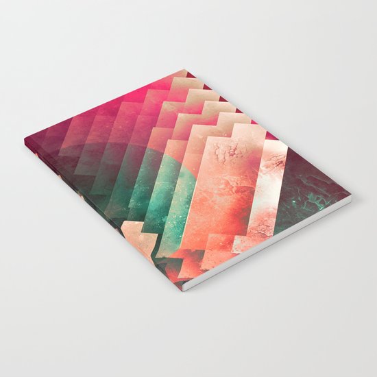 cylyr fyylds Notebook