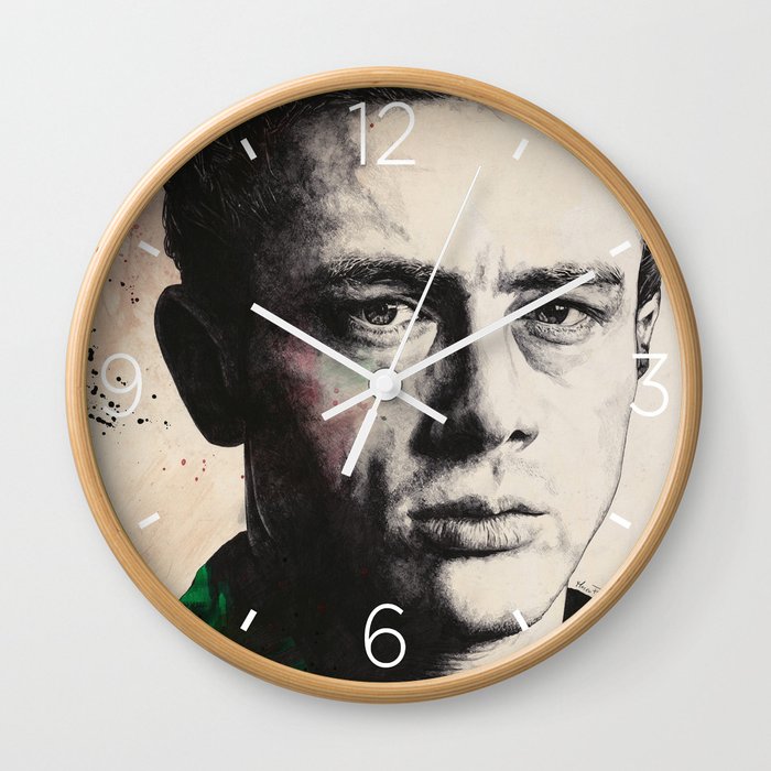 Giant | JamesDean realistic portrait Wall Clock