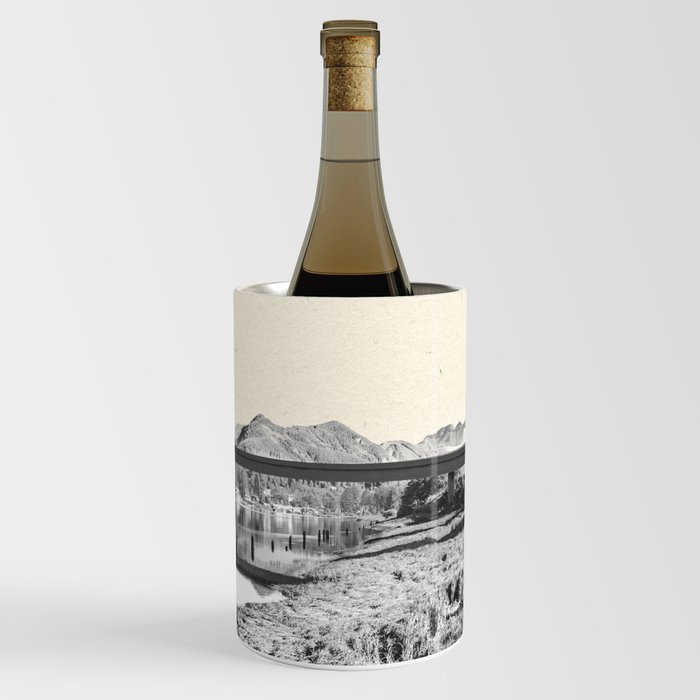 Oregon Minimalist Landscape Wine Chiller