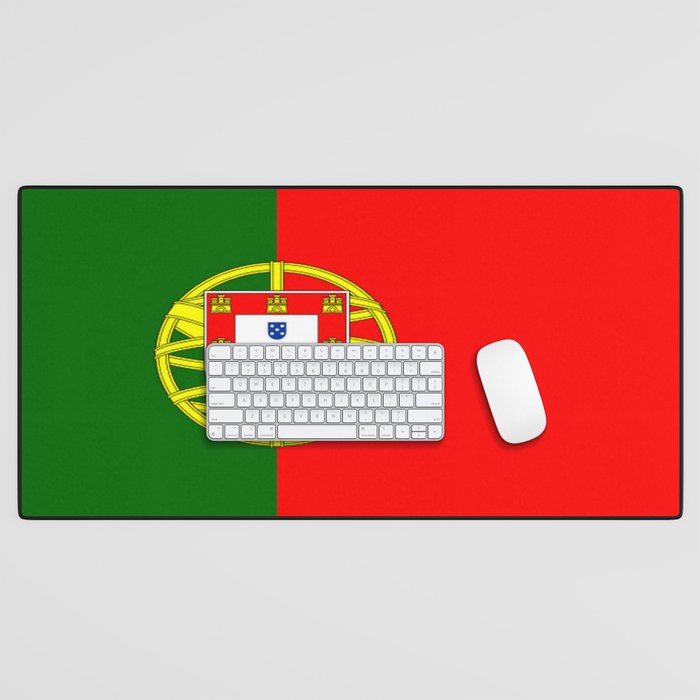 flag of portugal -Portuguese,mirandese,Portugués,lisbon,porto. Desk Mat