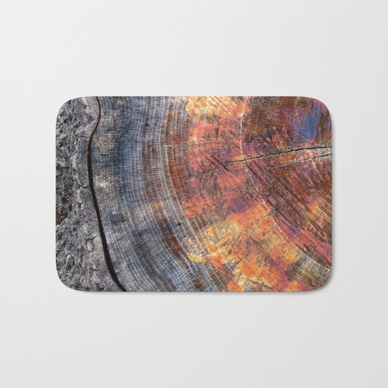 Macro Tree Stump Ring Bath Mat