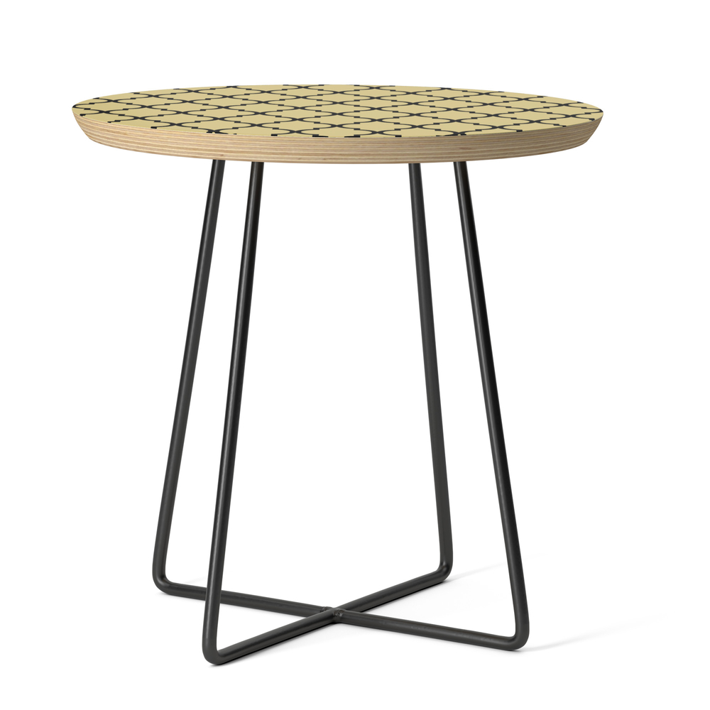 Classic Quatrefoil Lattice Pattern 322 Black and Gold Side Table by tonymagnerdesign