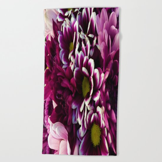 Cramosis Beach Towel