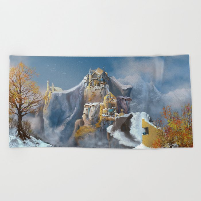 Castle up into the mountains Beach Towel