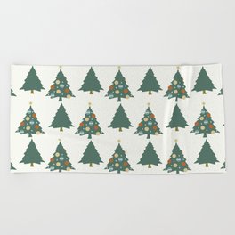 Christmas tree pattern Beach Towel