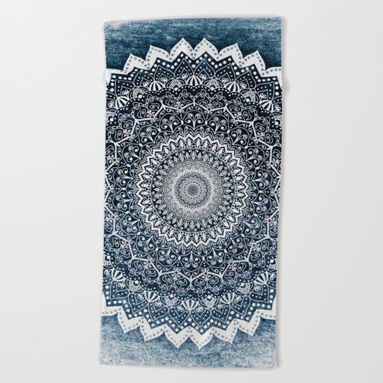 COLD WINTER MANDALA Beach Towel