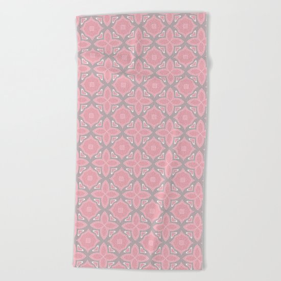 Fashionable pink and grey geometric pattern Beach Towel