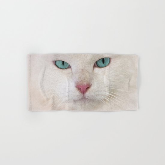 WHITE DELIGHT Hand & Bath Towel
