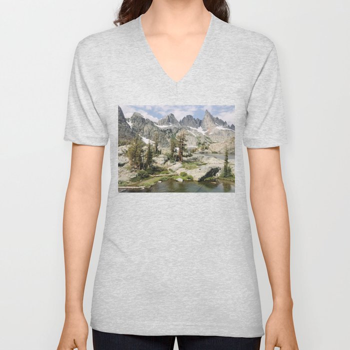 High Sierra Wonderland V Neck T Shirt