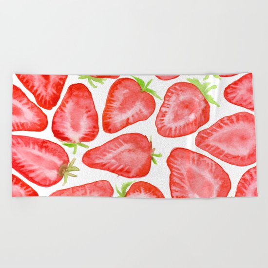 Watercolor strawberry slices pattern Beach Towel