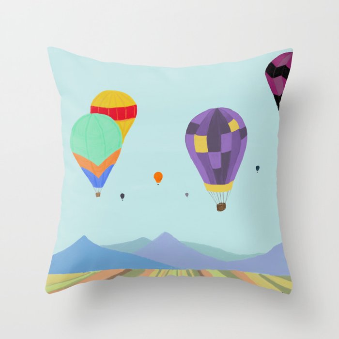 Let your heart soar Throw Pillow