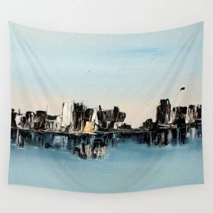 une ville ailleurs Wall Tapestry