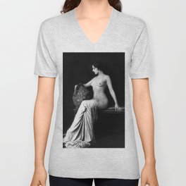 Ziegfeld Follies Girl poised V Neck T Shirt