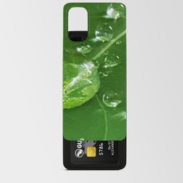 dew on a leaf Android Card Case