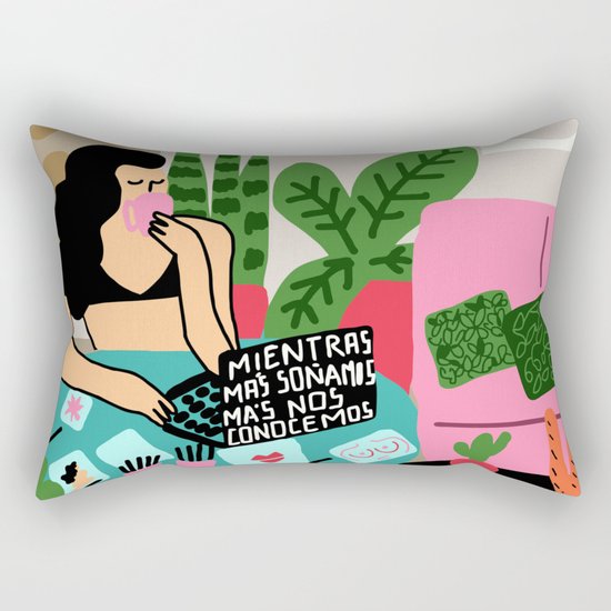 Mientras mas soñamos mas nos conocemos Rectangular Pillow