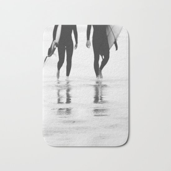 Catch a wave III Bath Mat