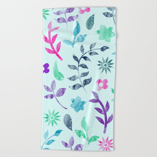 Seamless Flower Pattern Beach Towel