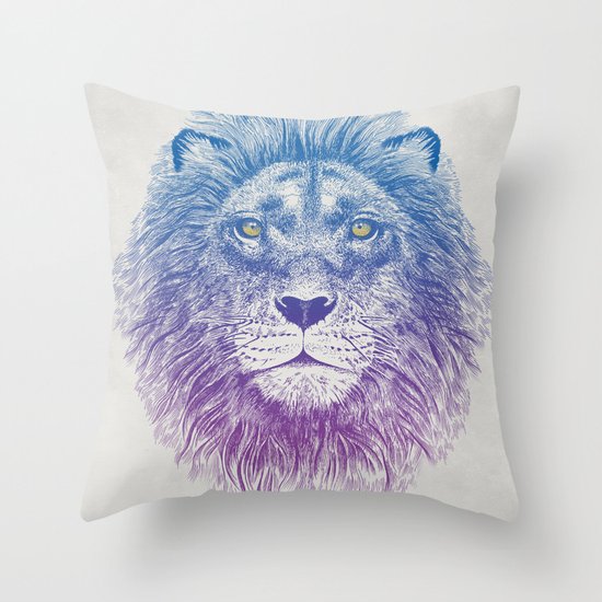 Face of a Lion Throw Pillow