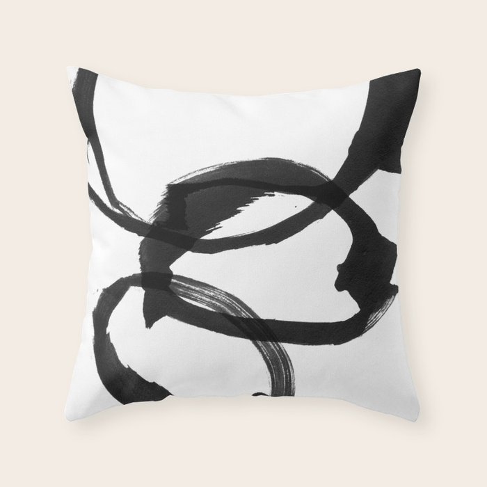 black round throw pillow